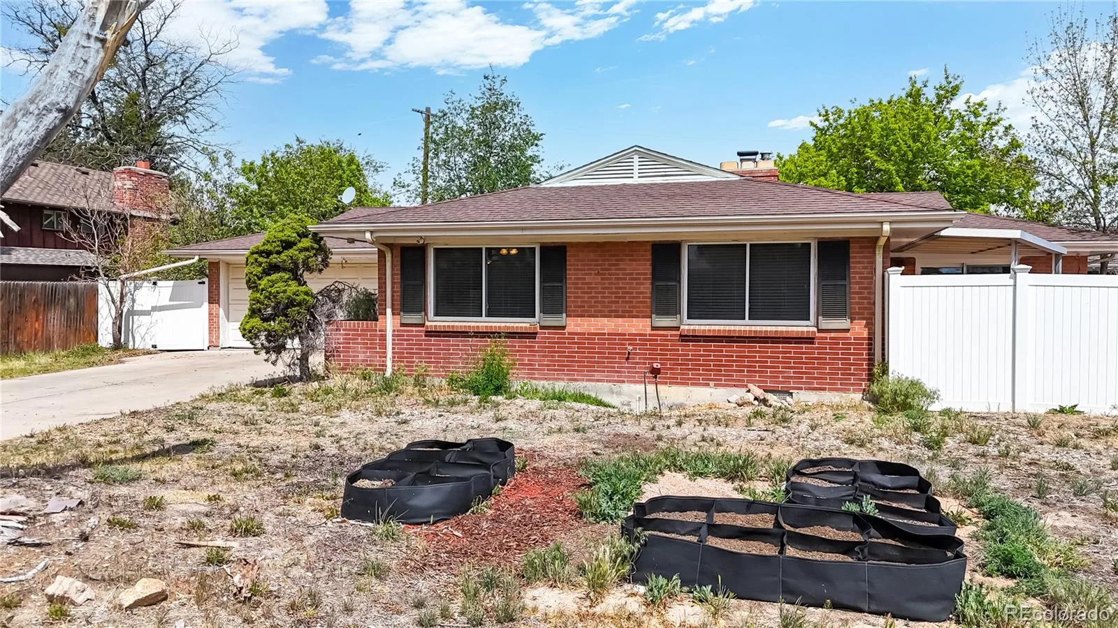 359 Quentin Street Aurora CO 80011 | MLS #REC3906185 08222026232205 1600 28
