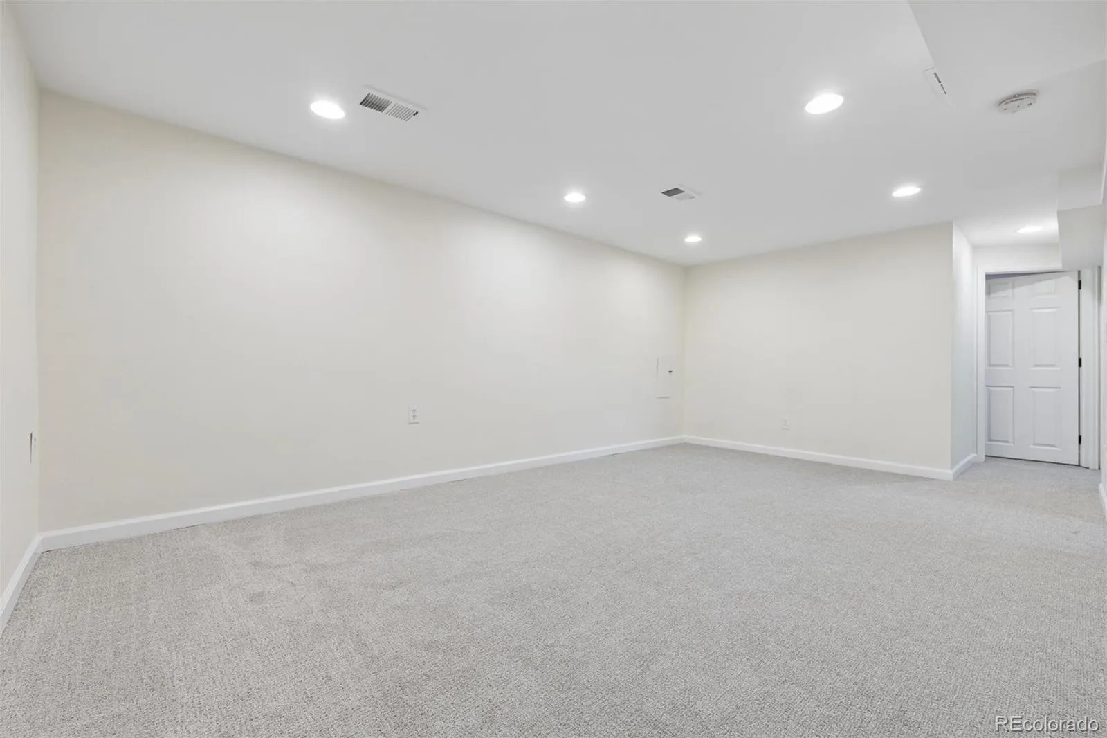 1100 Kingston Street Aurora CO 80010 MLS #REC3907341 06242026042207 1600 15