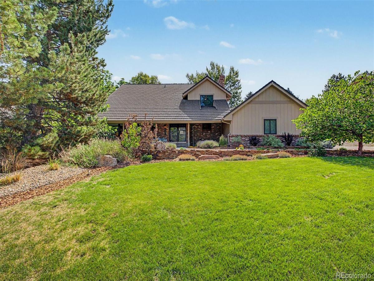 4786 S Helena Way Aurora CO 80015 | MLS #REC3908169 MLS #REC3908169 image #0