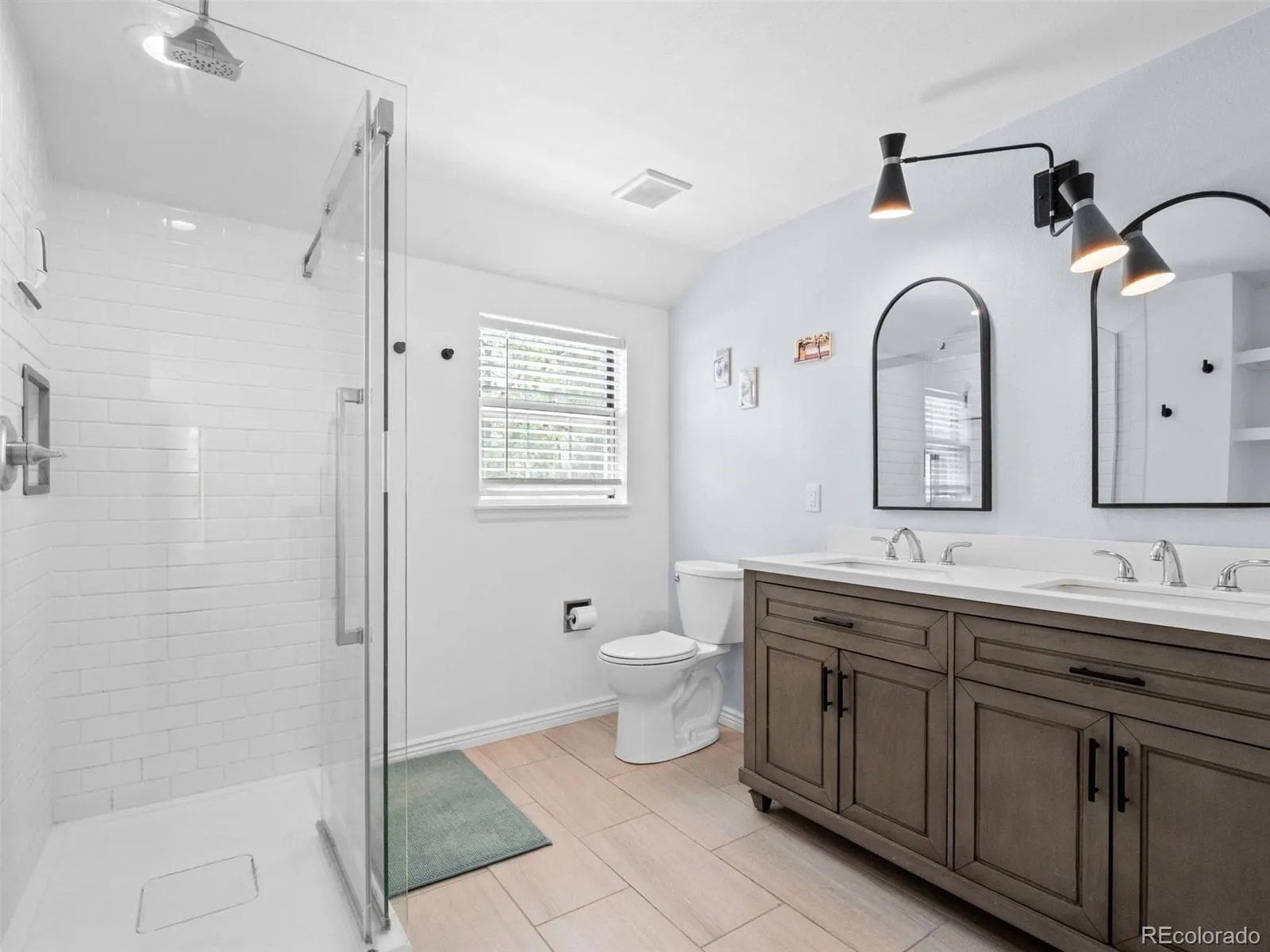 6376 E Long S Circle Centennial CO 80112 MLS #REC3908350 05092026025945 1600 10