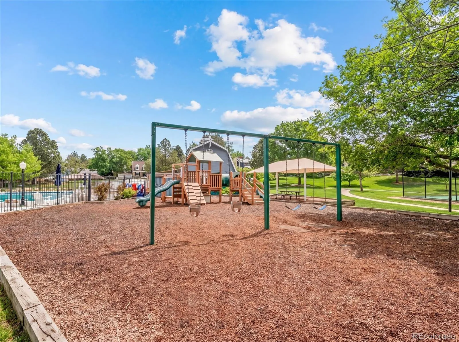 6376 E Long S Circle Centennial CO 80112 MLS #REC3908350 05092026025945 1600 18