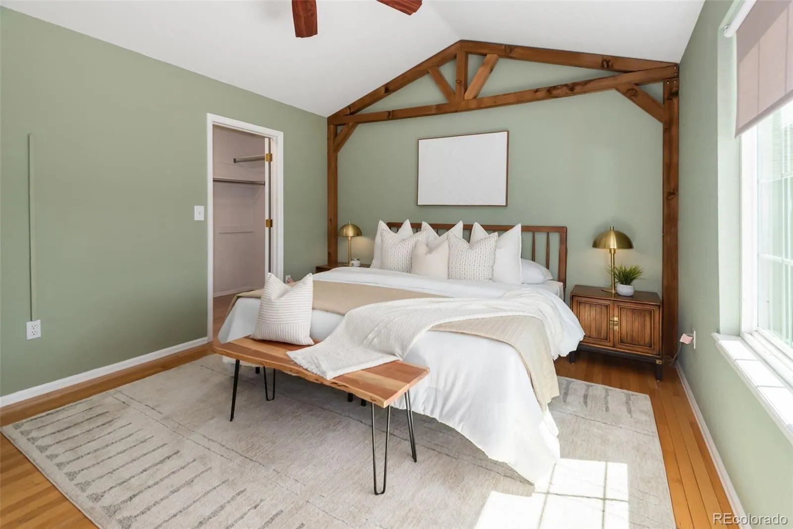 04182026002729 1600 18