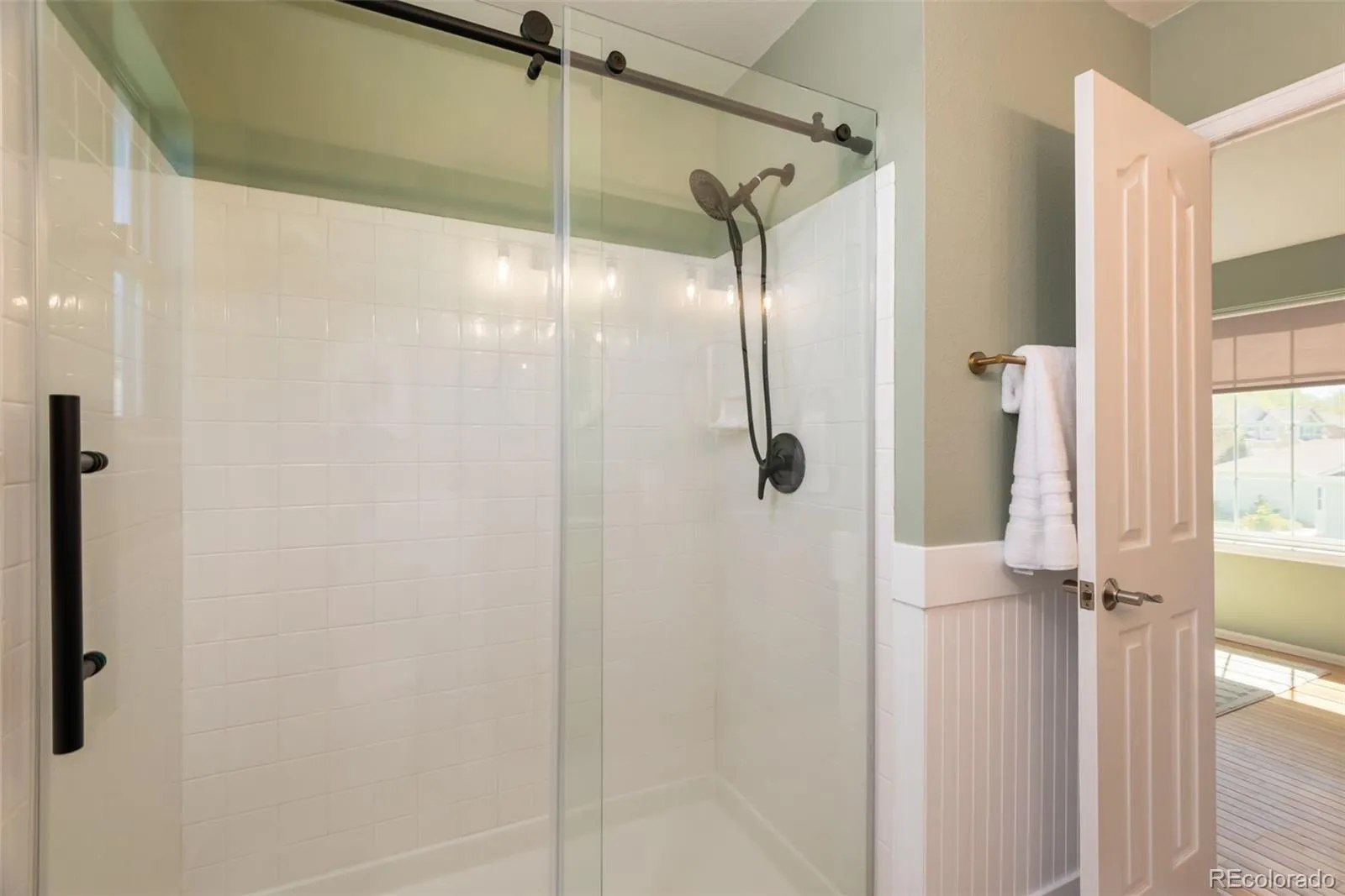 04182026002729 1600 23