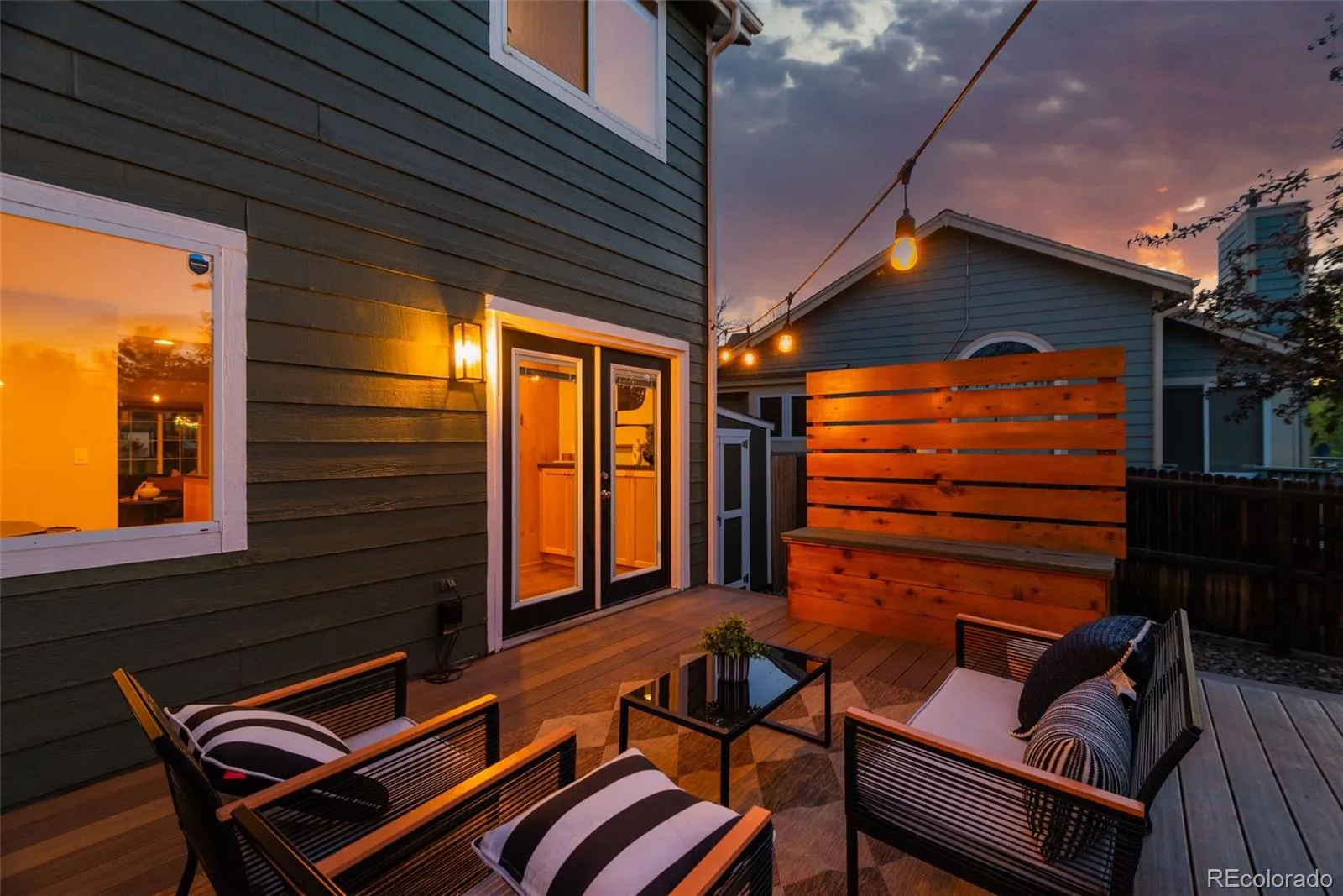 04182026002729 1600 35