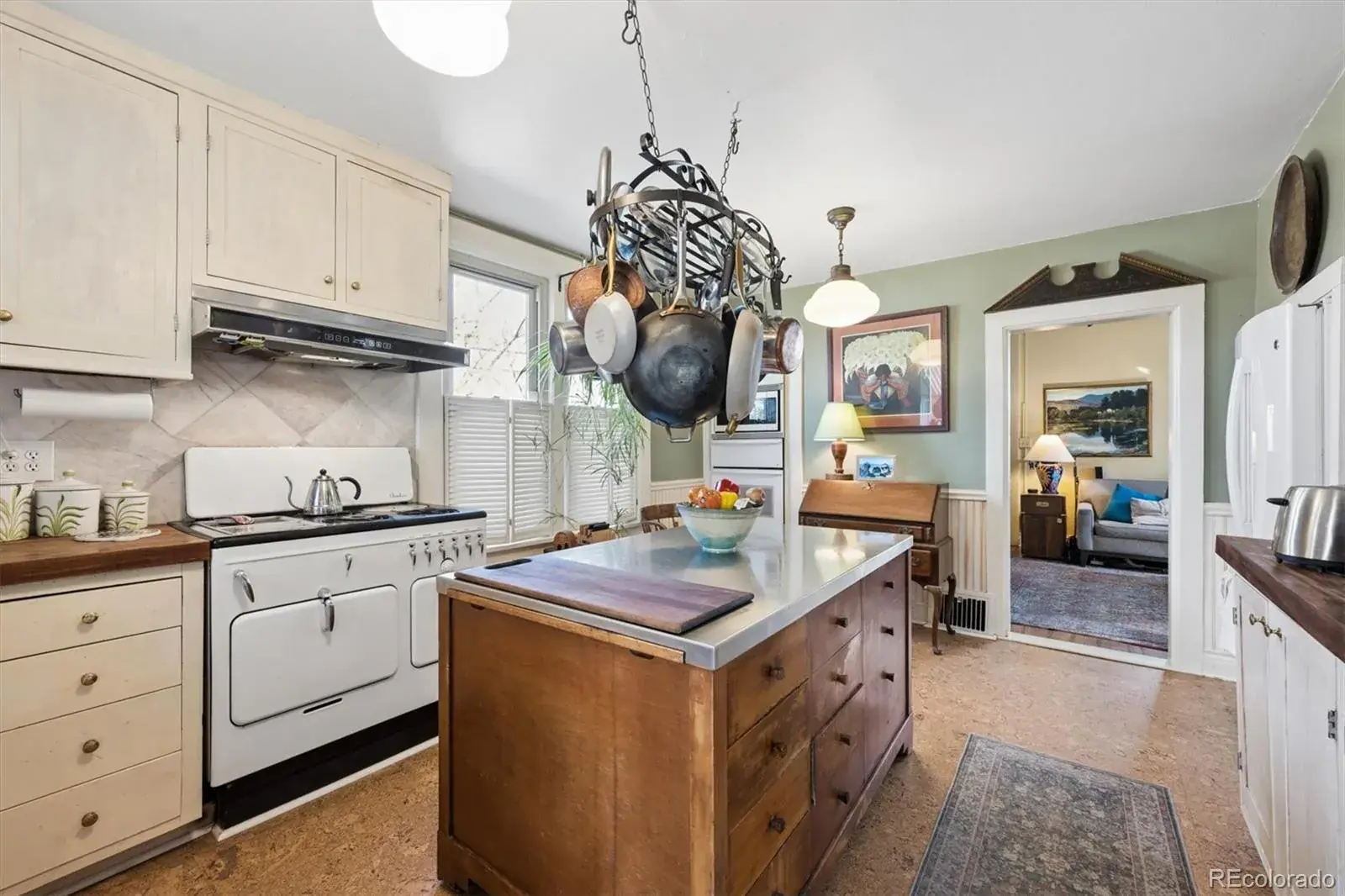 02282026142004 1600 8