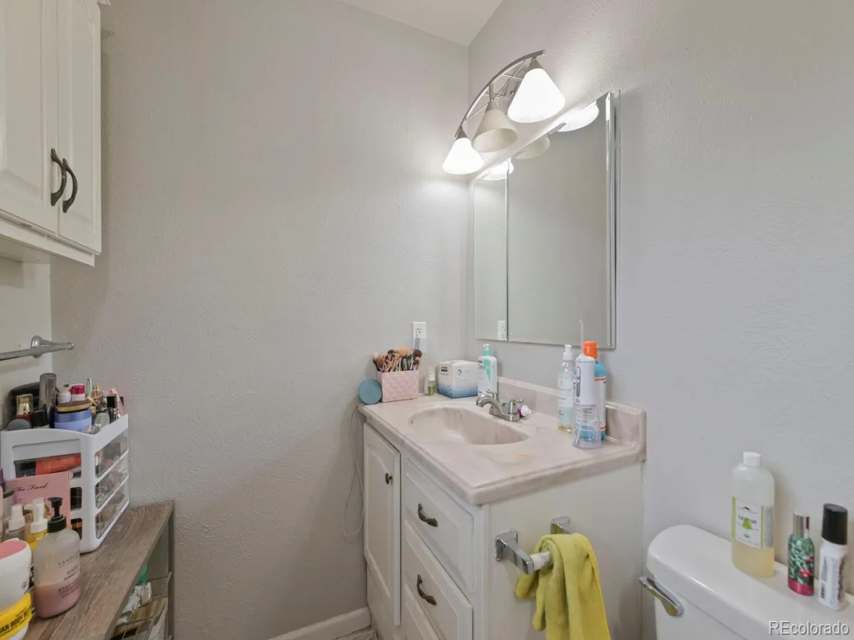 19093 E Bates Avenue Aurora CO 80013 MLS #REC3911257 07102026155052 1200 15