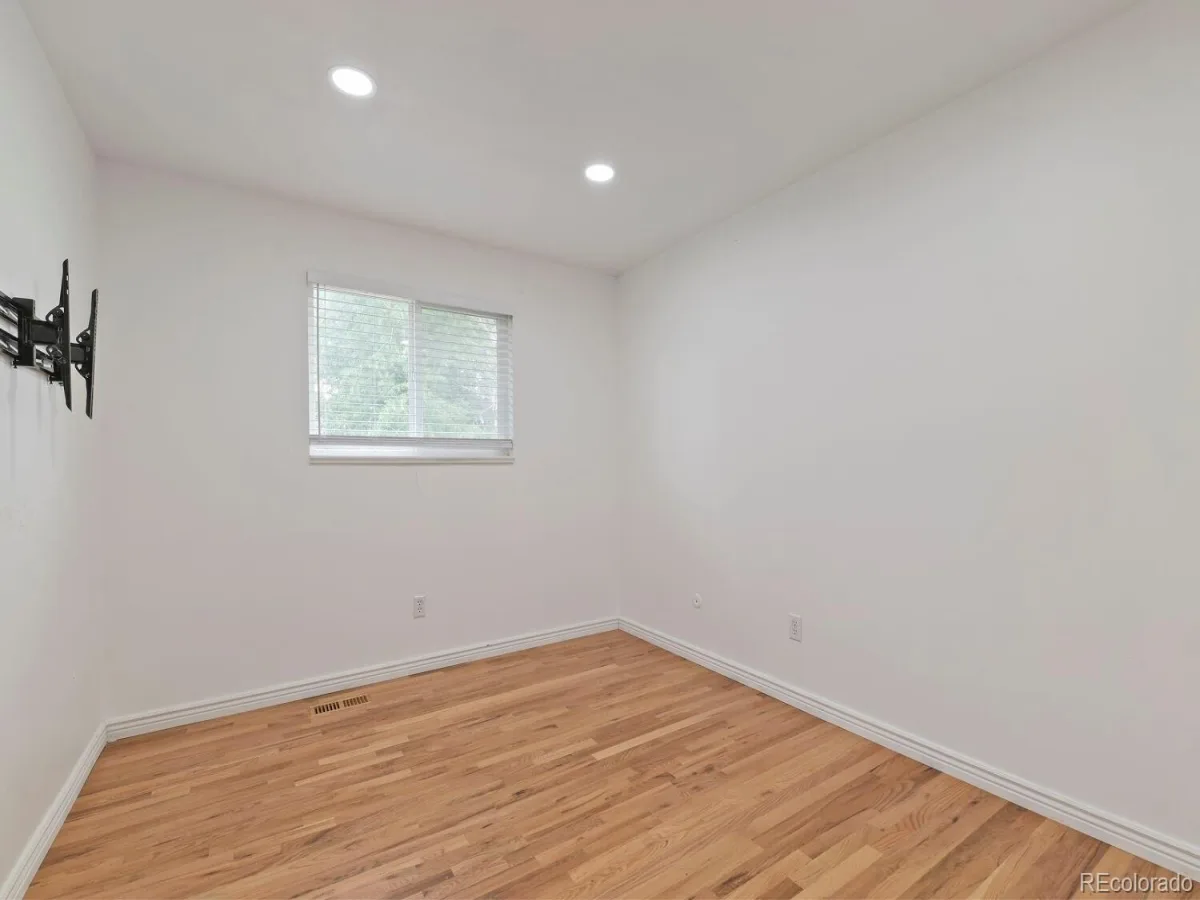 19093 E Bates Avenue Aurora CO 80013 MLS #REC3911257 07102026155052 1200 16