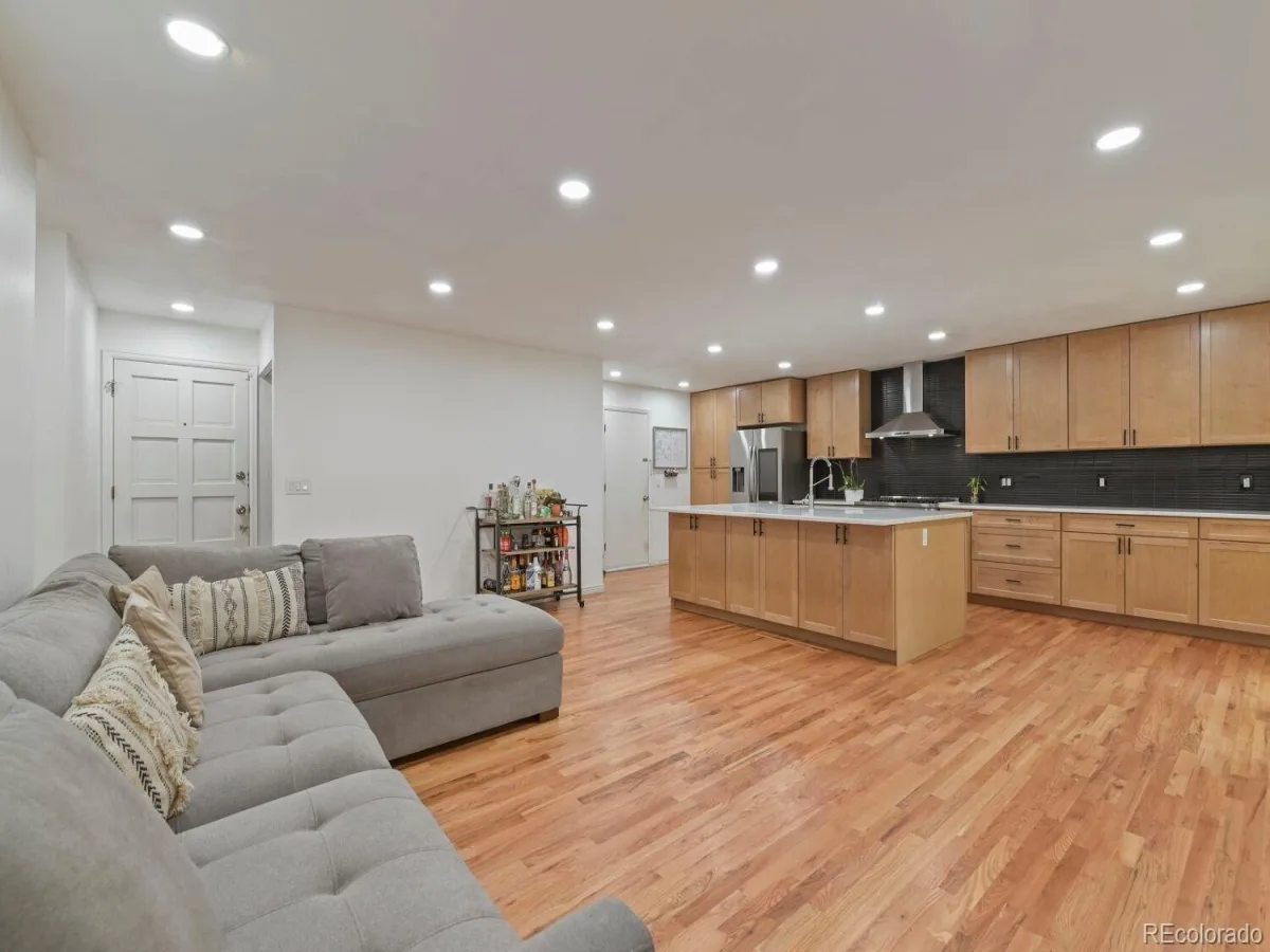 19093 E Bates Avenue Aurora CO 80013 MLS #REC3911257 07102026155052 1200 8