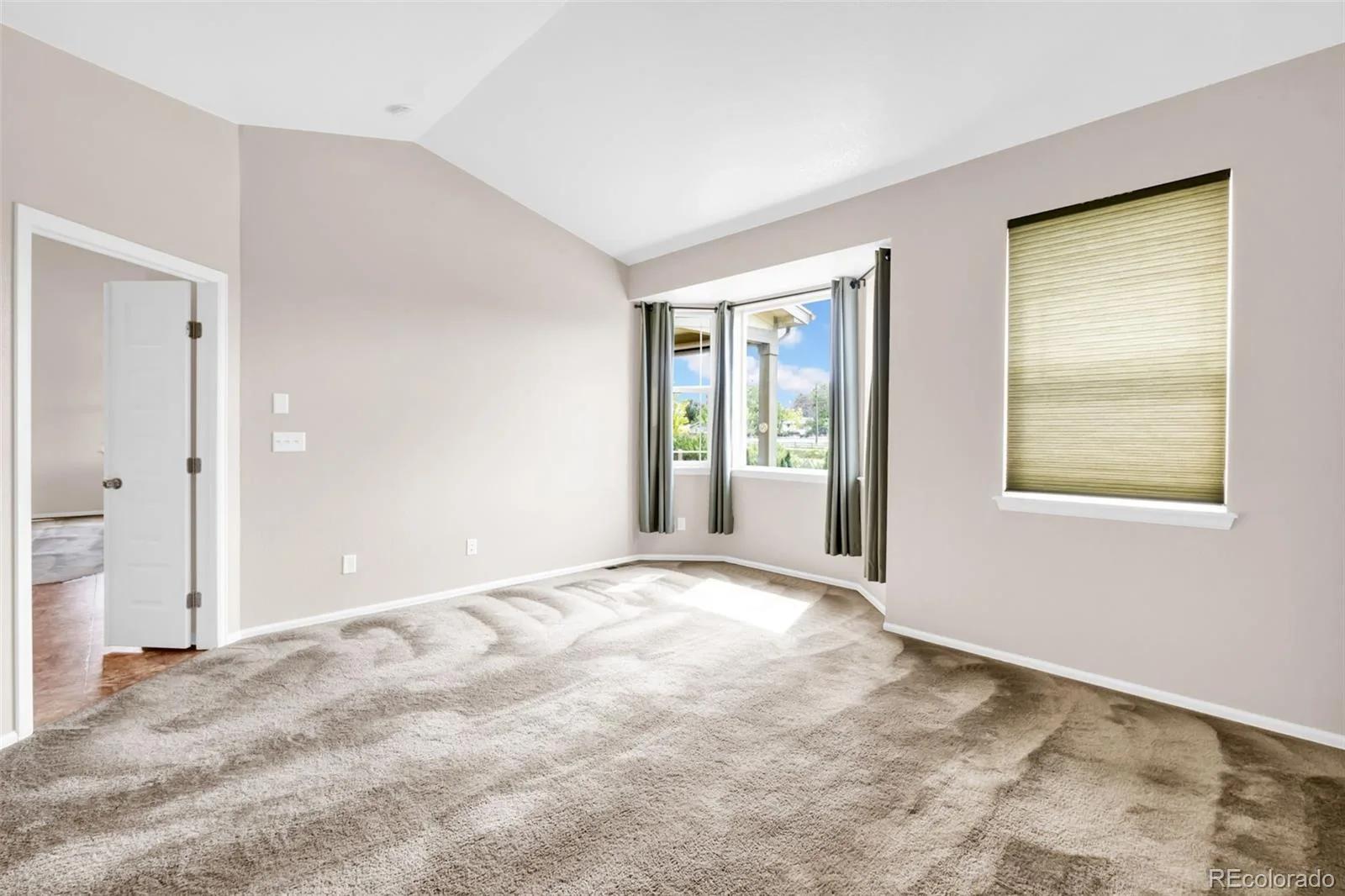 2335 Winding Drive Longmont CO 80504 MLS #REC3913261 06082026234436 1600 27