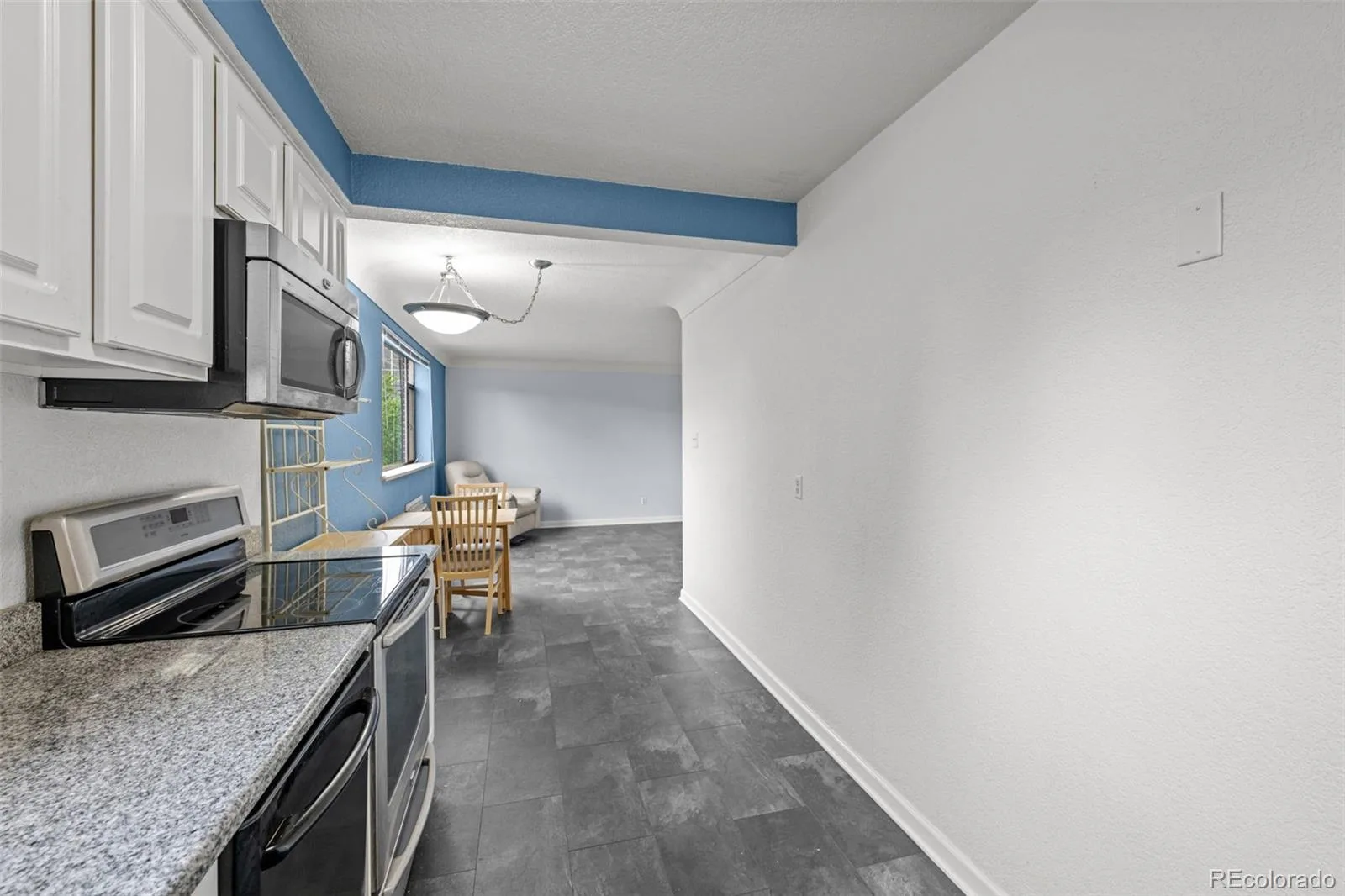 2295 Asbury #307 Denver CO 80210 | MLS #REC3914485 10062026213338 1600 14