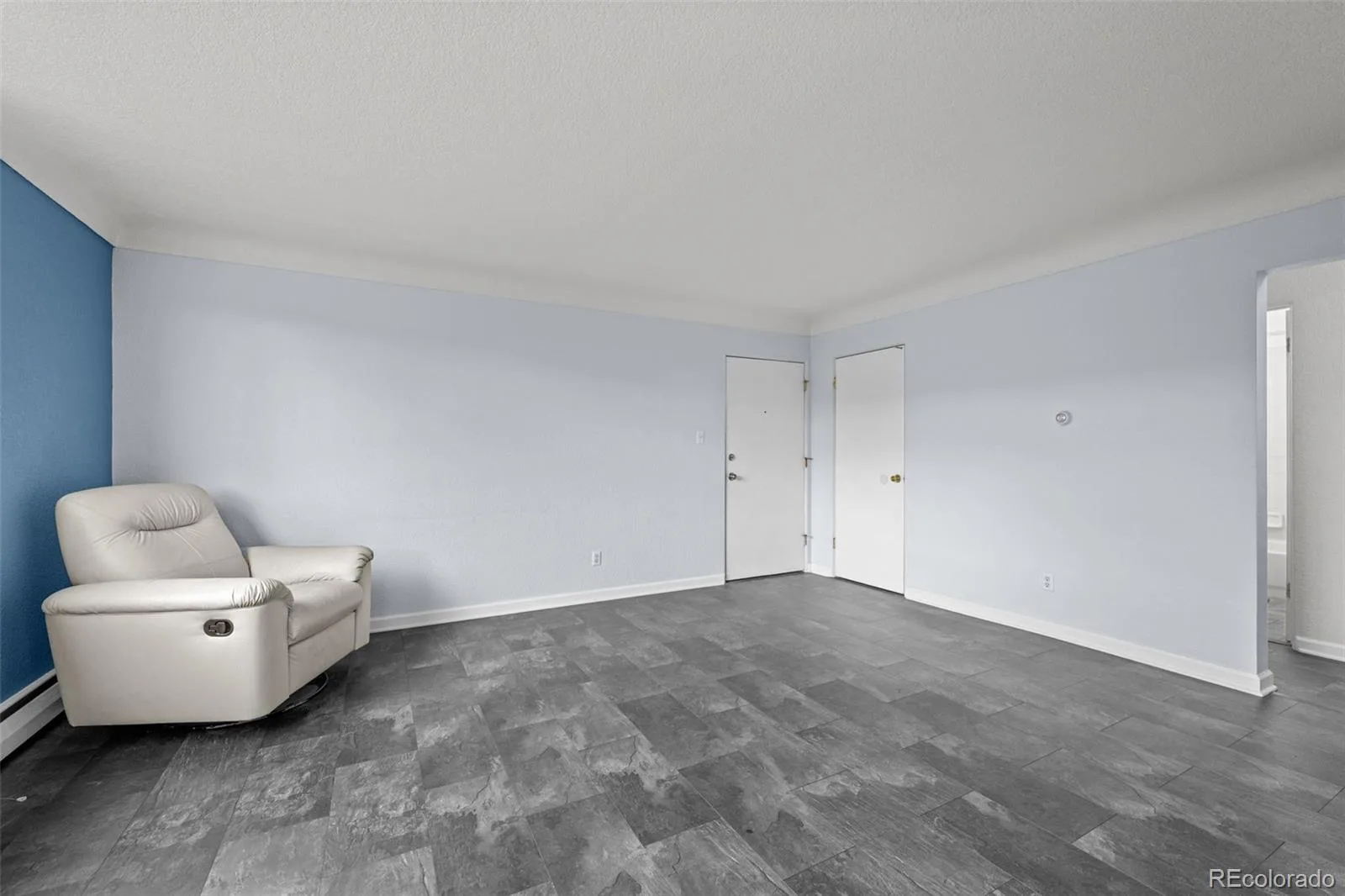 2295 Asbury #307 Denver CO 80210 | MLS #REC3914485 10062026213338 1600 7