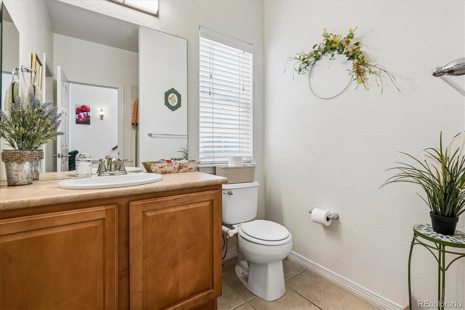 6394 S Millbrook Way Aurora CO 80016 | MLS #REC3915047 10082026184343 1600 26