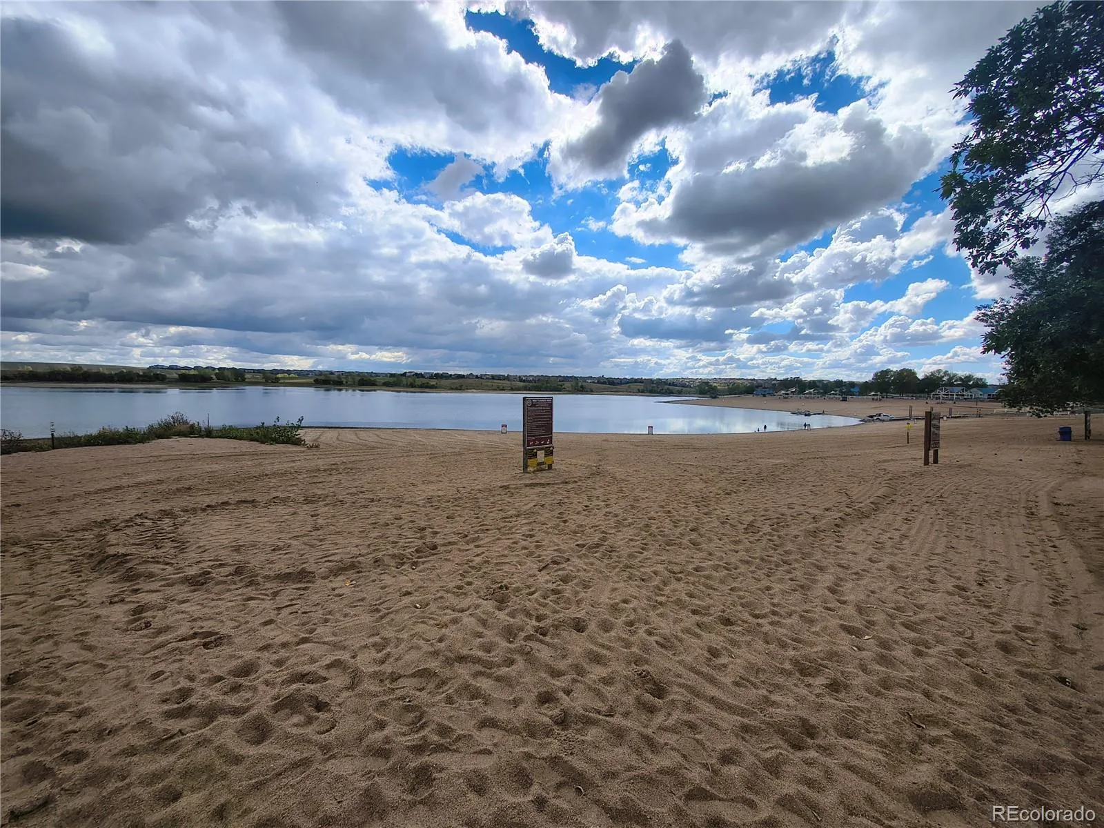 6394 S Millbrook Way Aurora CO 80016 | MLS #REC3915047 10082026184343 1600 37