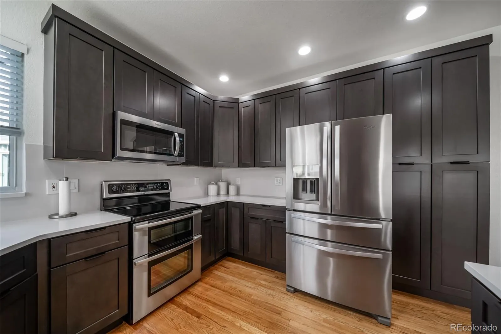 04012026220610 1600 5