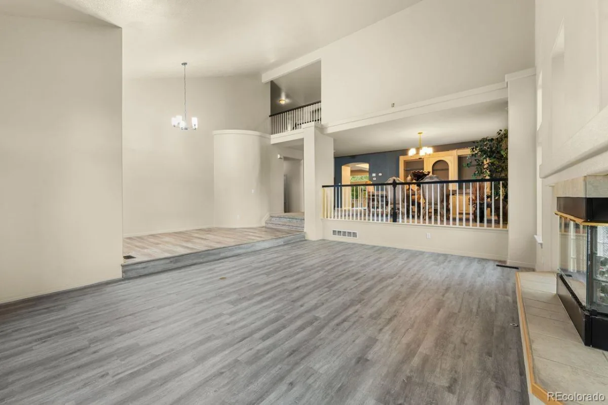 9531 Sand Hill Court Littleton CO 80126 | MLS #REC3916710 08252026020448 1200 31