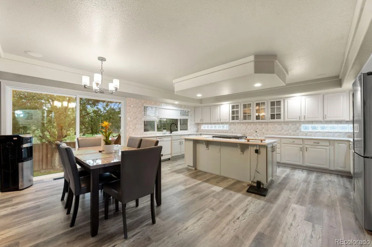 9531 Sand Hill Court Littleton CO 80126 | MLS #REC3916710 08252026020448 1200 9
