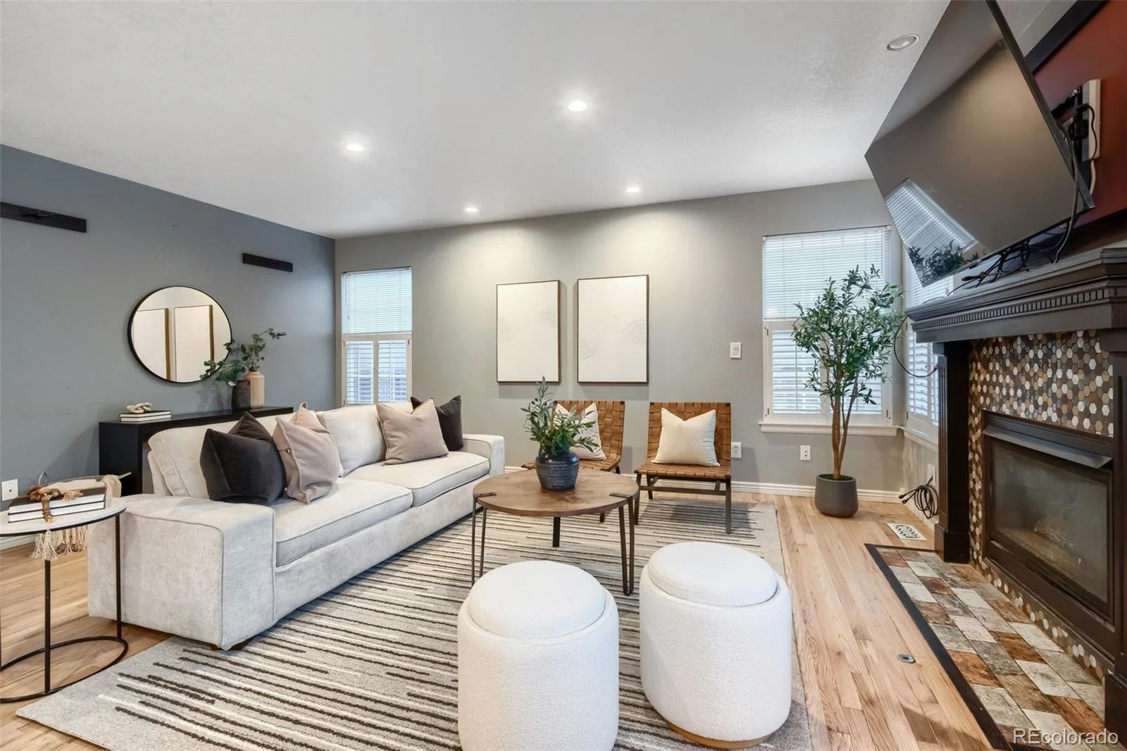 3043 White Oak Street Littleton CO 80129 | MLS #REC3916990 08072026215745 1600 5