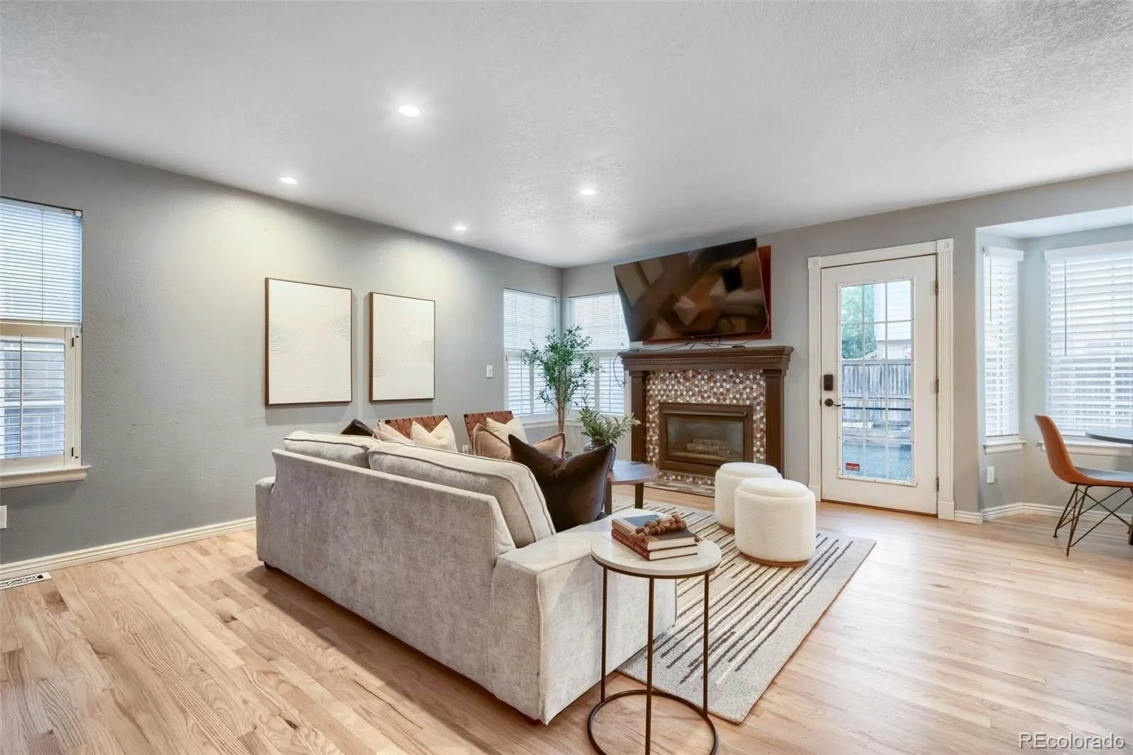3043 White Oak Street Littleton CO 80129 | MLS #REC3916990 08072026215745 1600 6