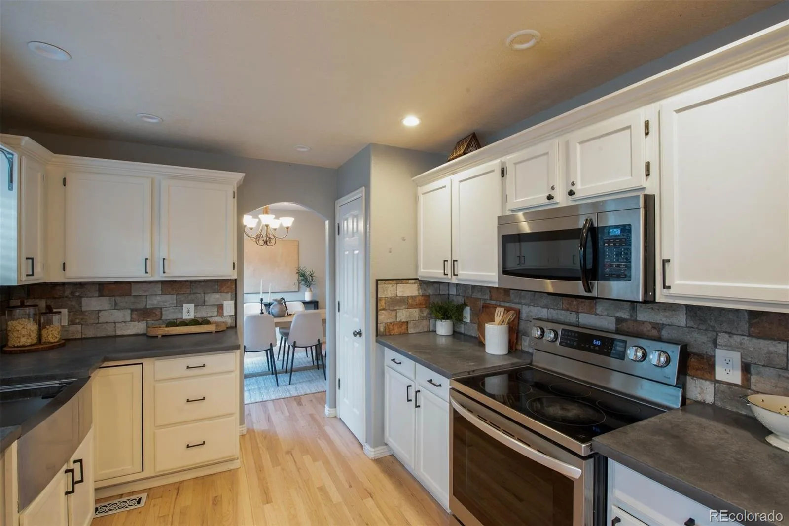 3043 White Oak Street Littleton CO 80129 | MLS #REC3916990 08072026215745 1600 9