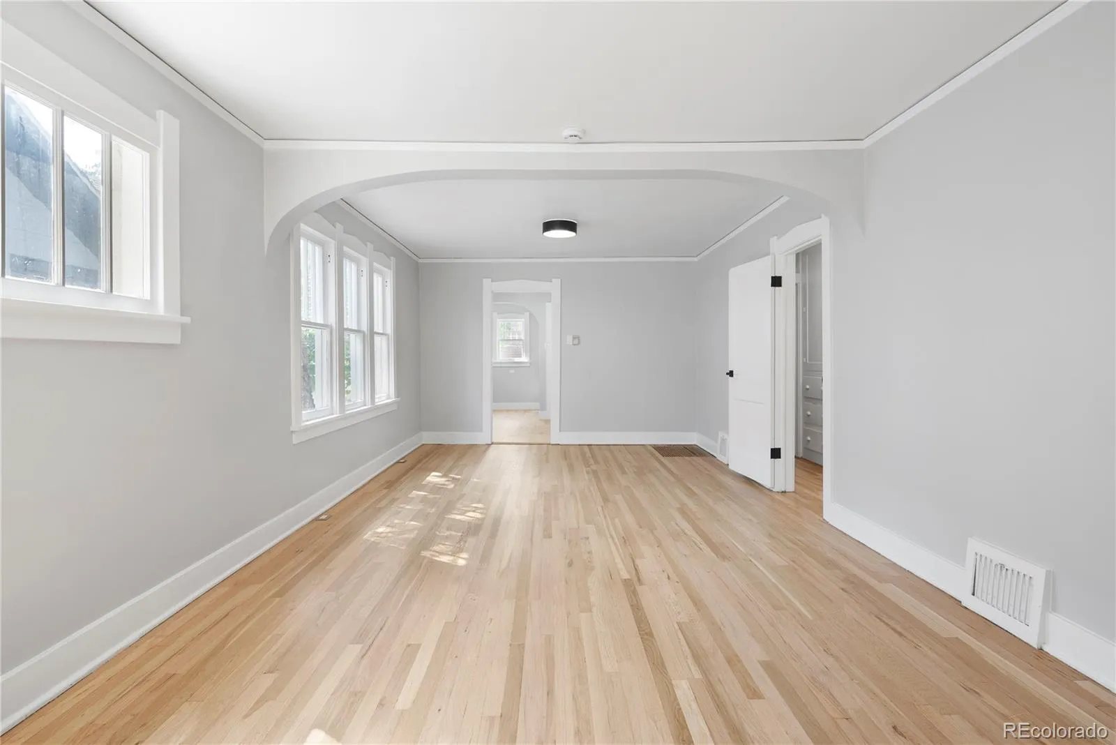 2103 S Lafayette Street Denver CO 80210 MLS #REC3917316 04272026190717 1600 1