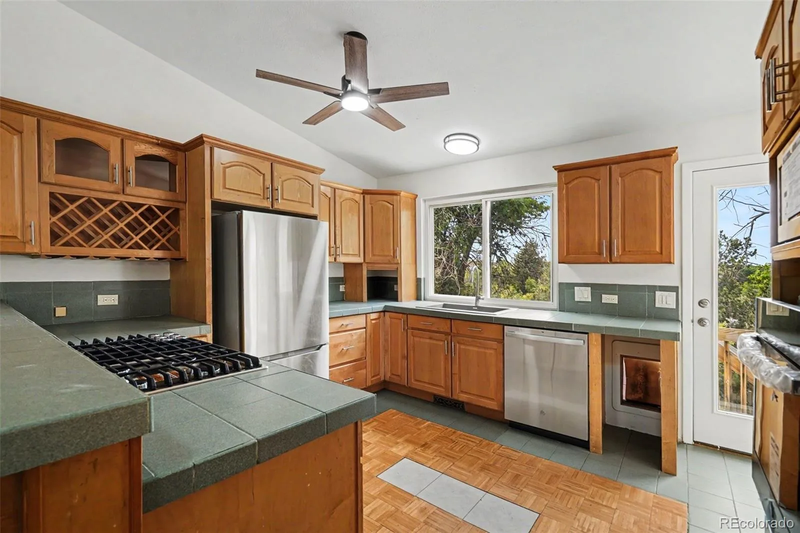 4227 S Uravan Street Aurora CO 80013 | MLS #REC3917693 06252026224956 1600 5