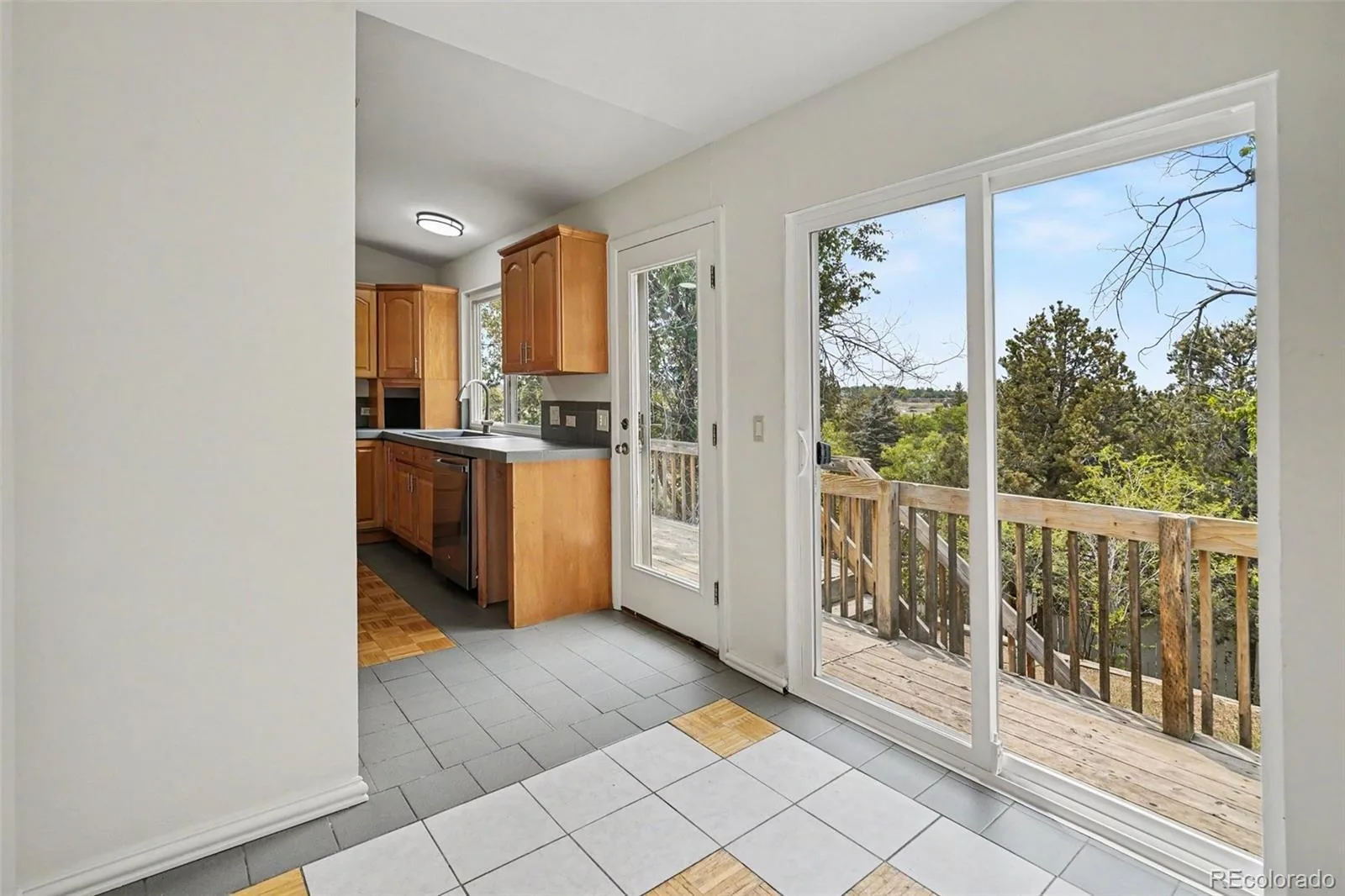 4227 S Uravan Street Aurora CO 80013 | MLS #REC3917693 06252026224956 1600 6