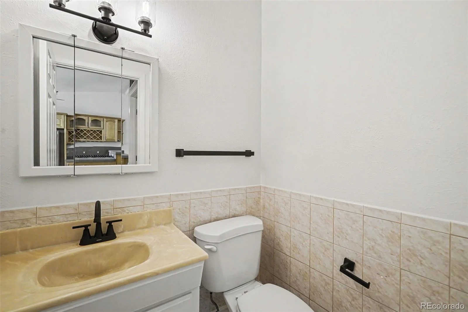 4227 S Uravan Street Aurora CO 80013 | MLS #REC3917693 06252026224956 1600 8