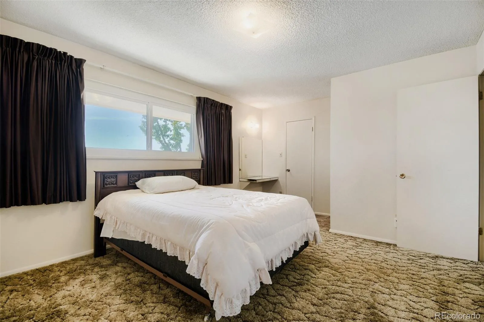 8783 Santa Fe Drive Thornton CO 80260 MLS #REC3918014 05232026093733 1600 9