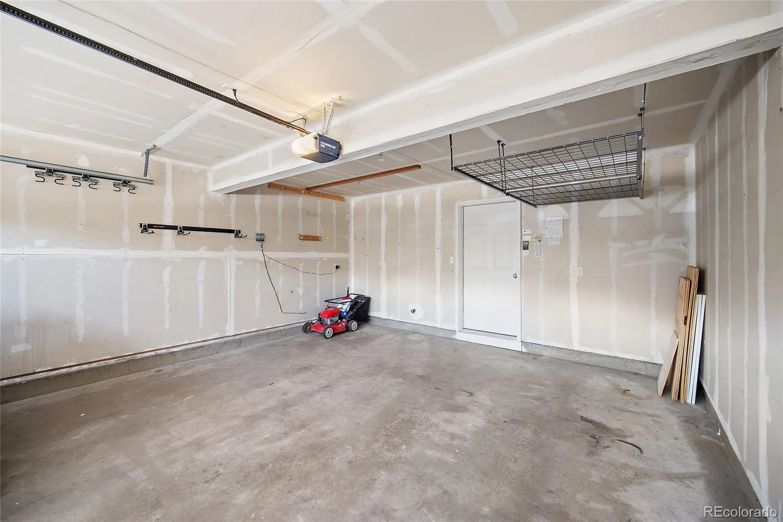 1880 Hogan Court Castle Rock CO 80109 | MLS #REC3918040 07172026042649 1600 42