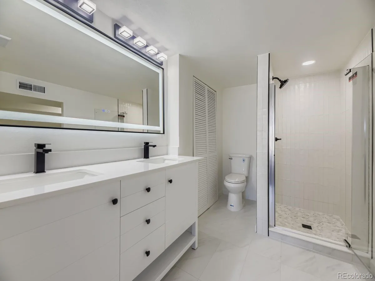 8500 E Jefferson Avenue #16B Denver CO 80237 MLS #REC3918542 06152026211221 1200 17