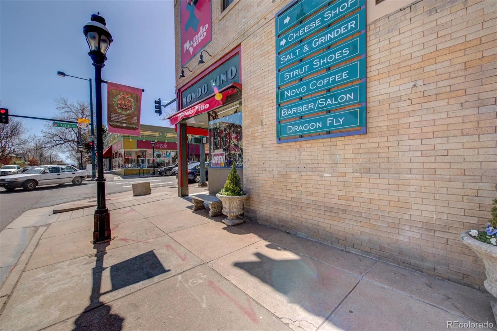 4747 W 29th Avenue Denver CO 80212 MLS #REC3919118 05202026023623 1600 48