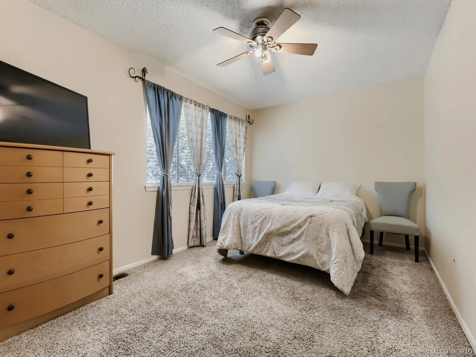 50 S Moline Street Aurora CO 80012 | MLS #REC3919786 06222026184654 1600 11