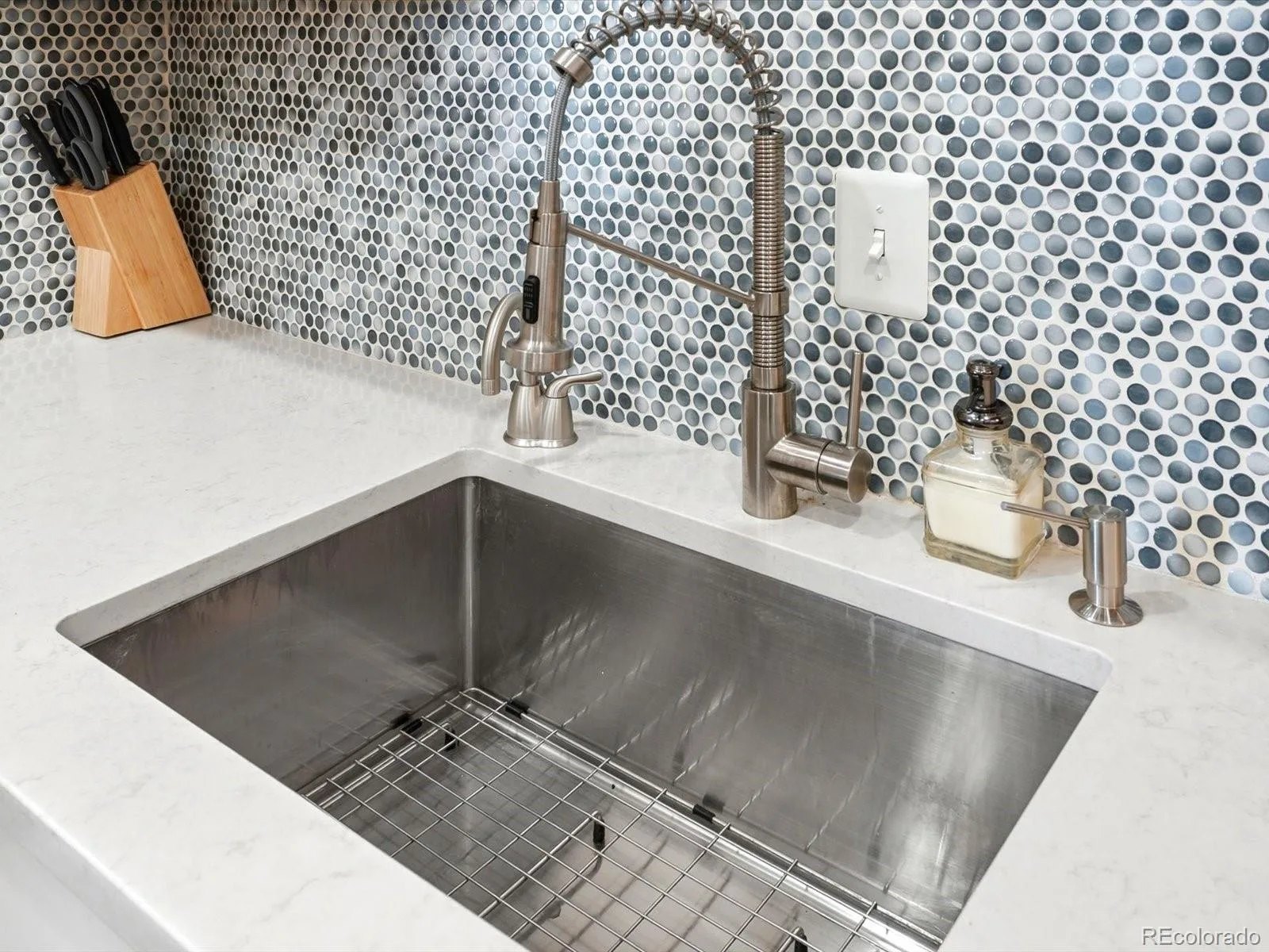 807 E 14th Avenue #2 Denver CO 80218 MLS #REC3920223 06302026002415 1600 6