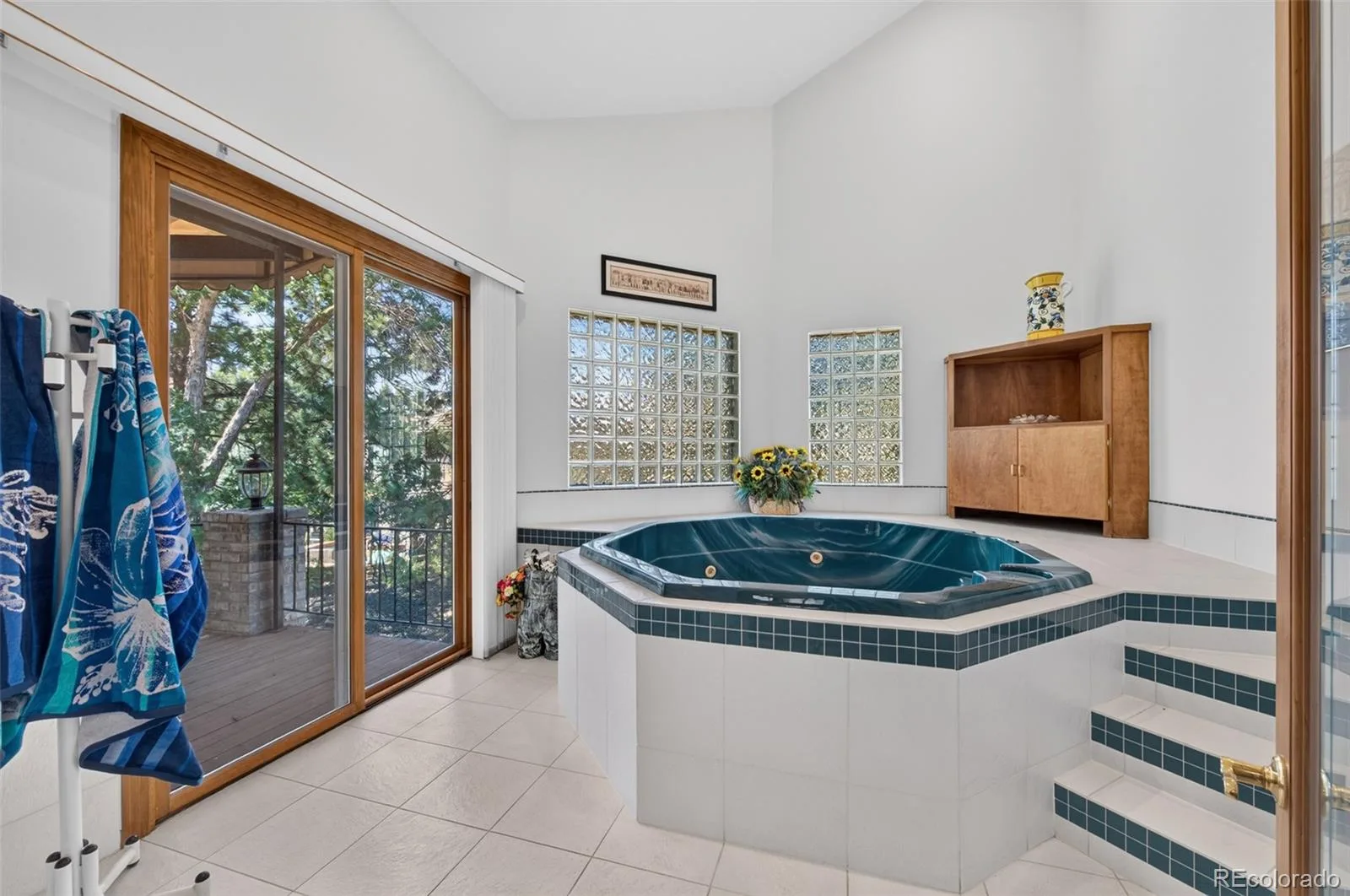 49 Golden Eagle Lane Littleton CO 80127 | MLS #REC3922305 08032026210921 1600 10