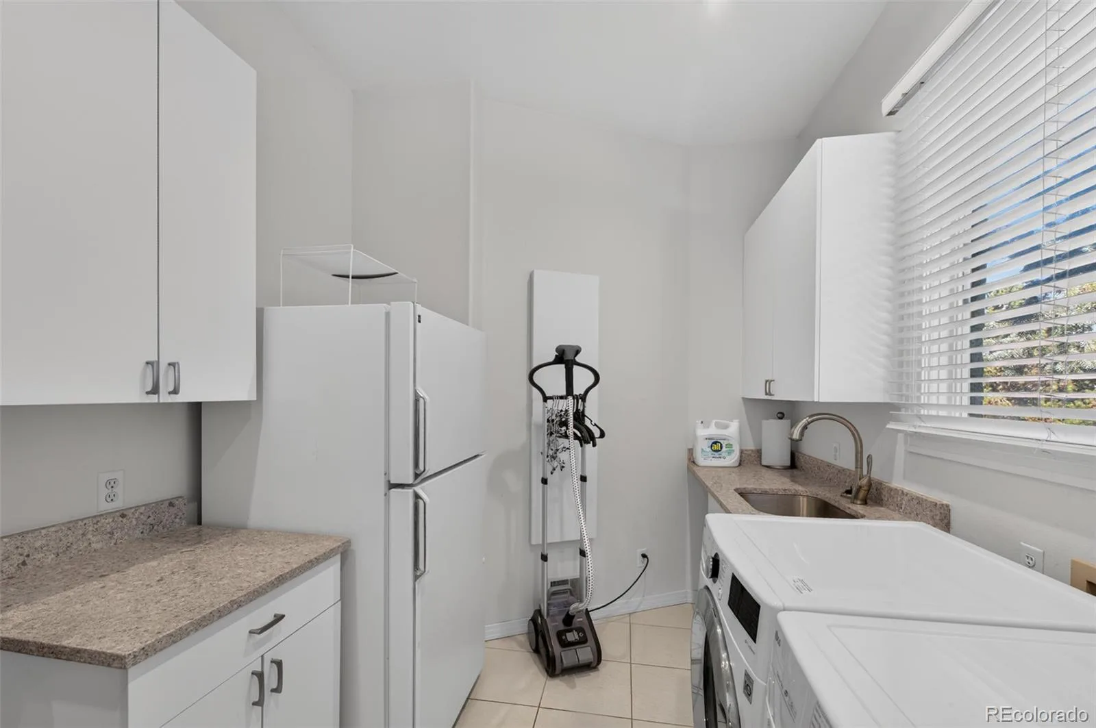 49 Golden Eagle Lane Littleton CO 80127 | MLS #REC3922305 08032026210921 1600 19