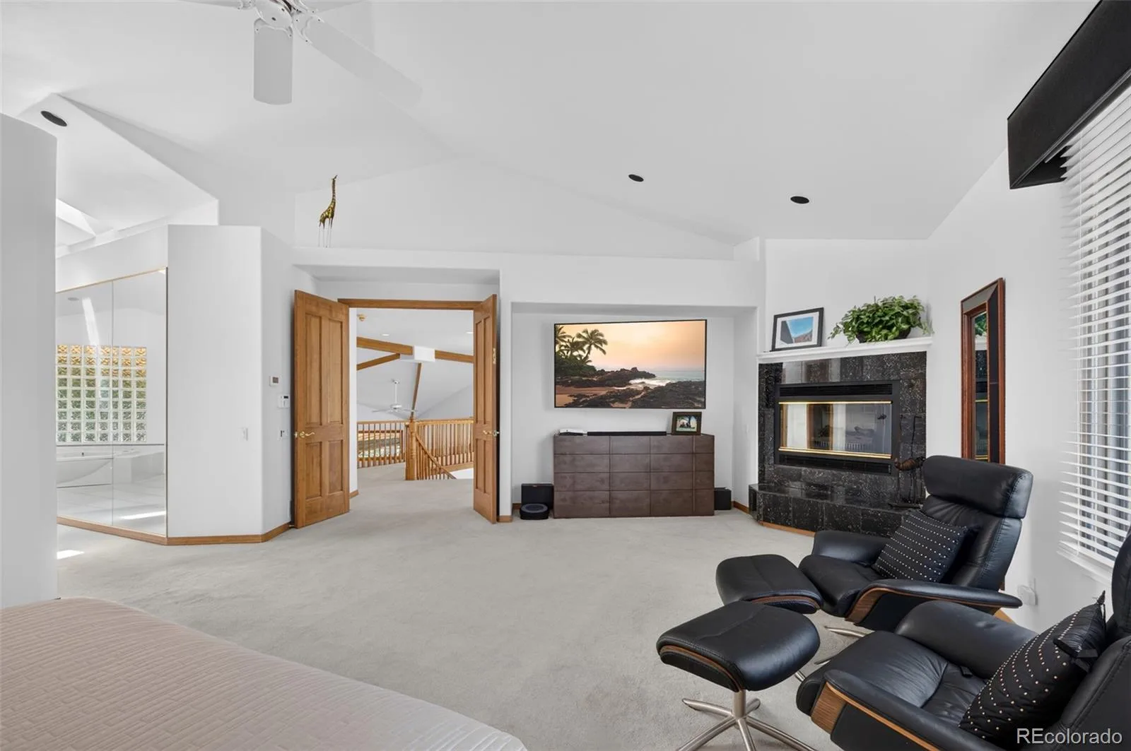 49 Golden Eagle Lane Littleton CO 80127 | MLS #REC3922305 08032026210921 1600 21