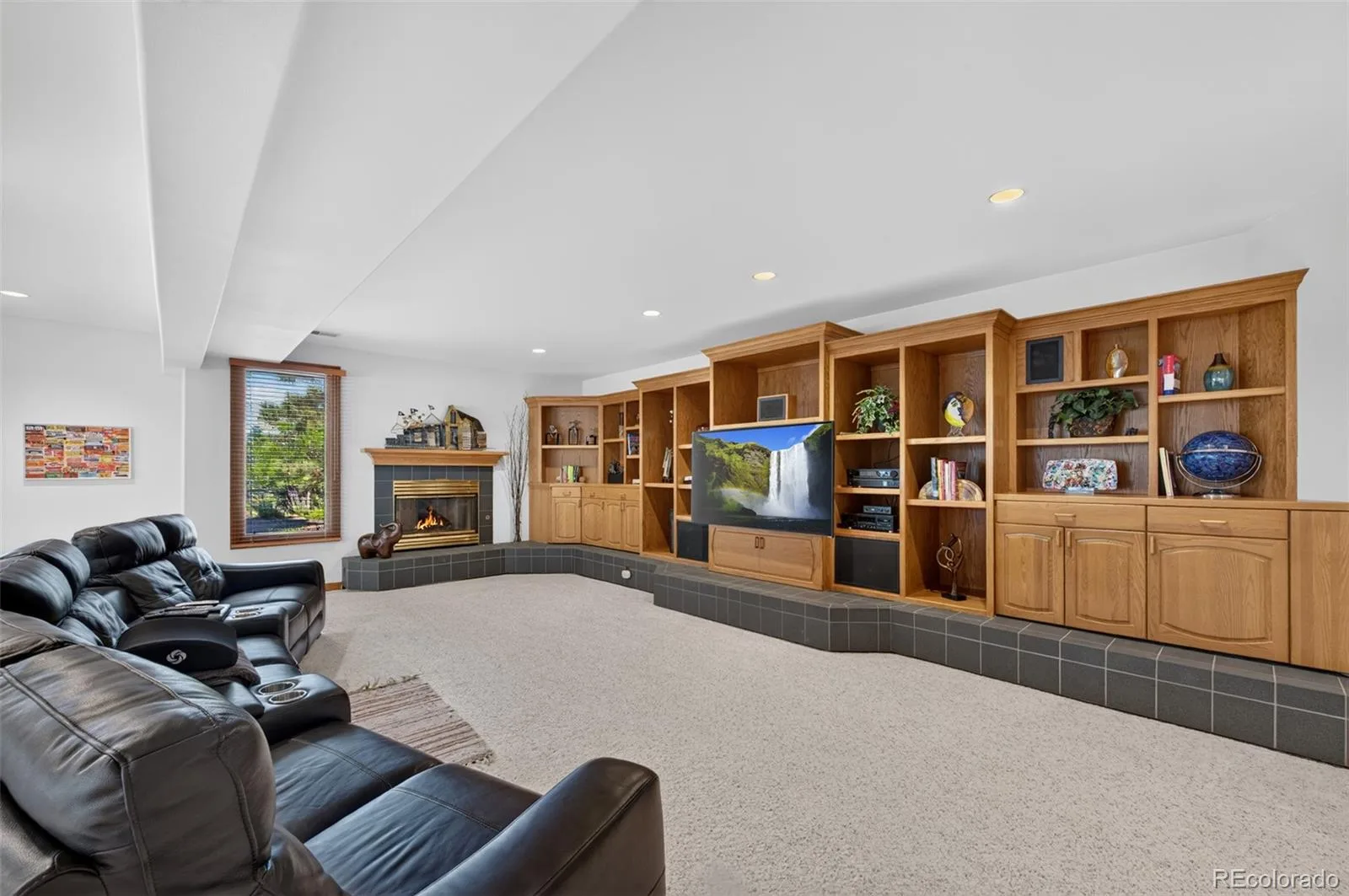 49 Golden Eagle Lane Littleton CO 80127 | MLS #REC3922305 08032026210921 1600 28