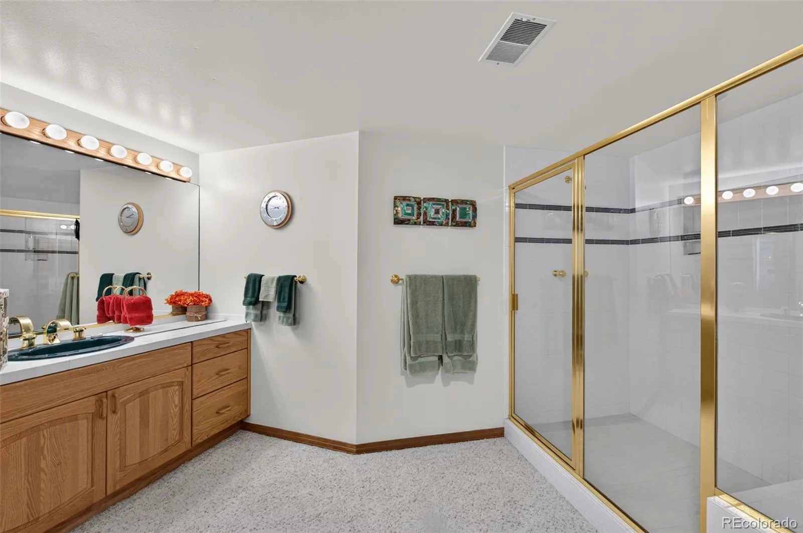 49 Golden Eagle Lane Littleton CO 80127 | MLS #REC3922305 08032026210921 1600 32