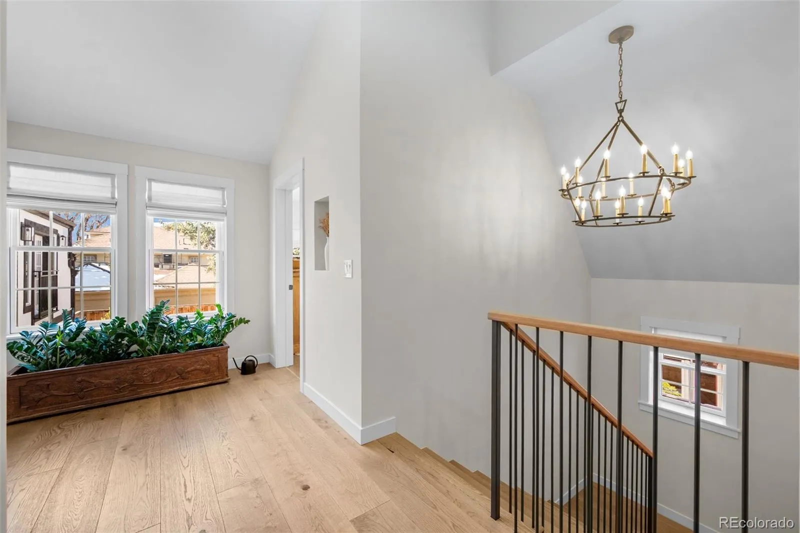 04132026170619 1600 13