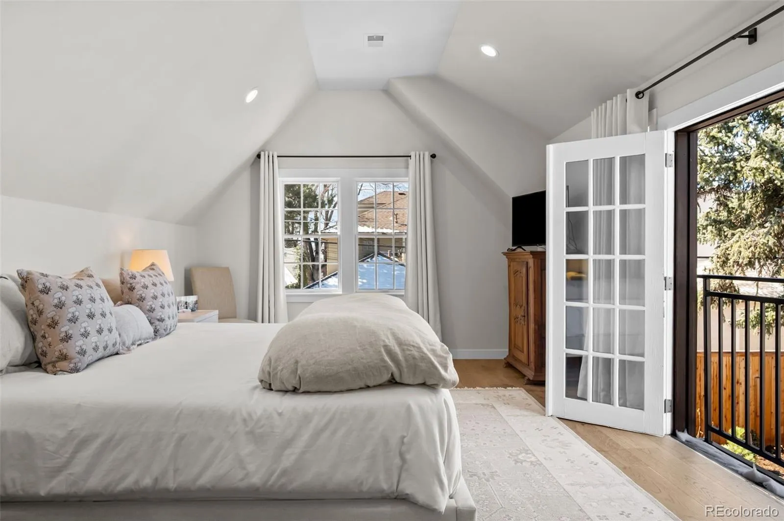 04132026170619 1600 18