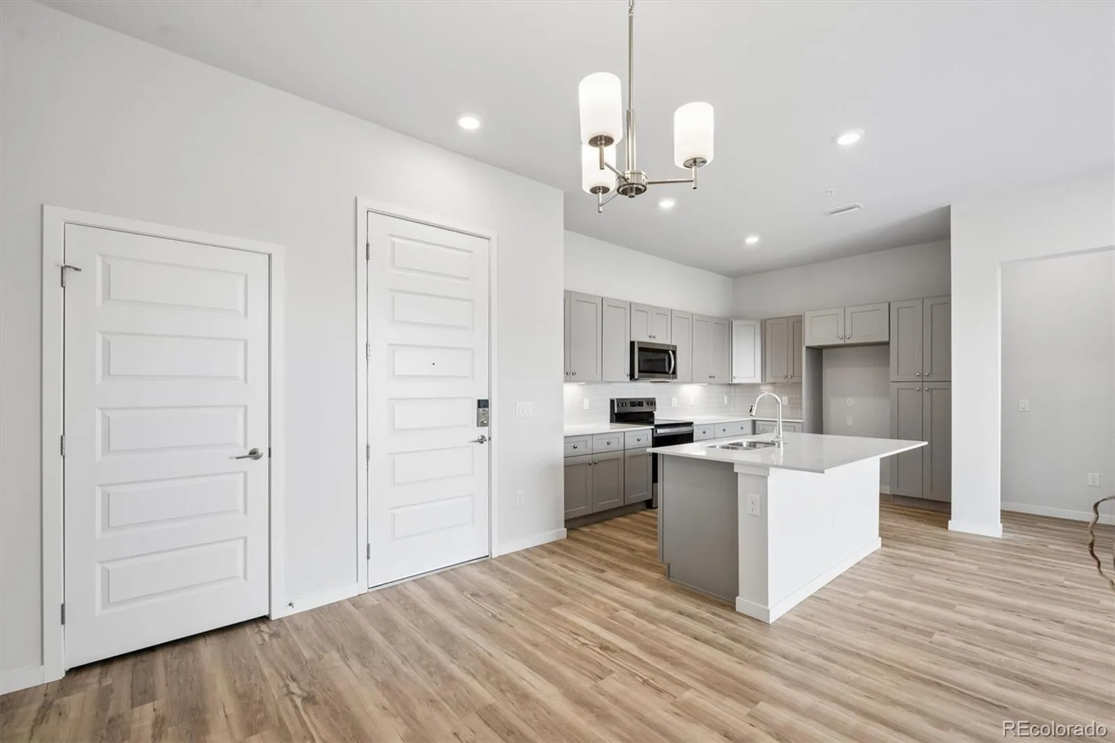 483 Interlocken Boulevard #401 Broomfield CO 80021 | MLS #REC3925863 07312026224911 1600 3