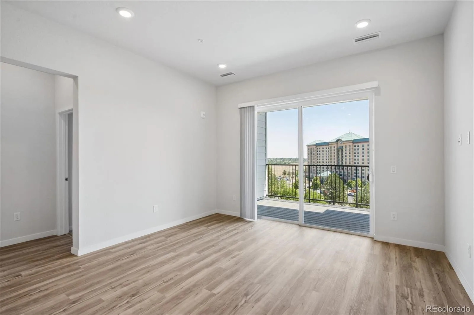 483 Interlocken Boulevard #401 Broomfield CO 80021 | MLS #REC3925863 07312026224911 1600 5