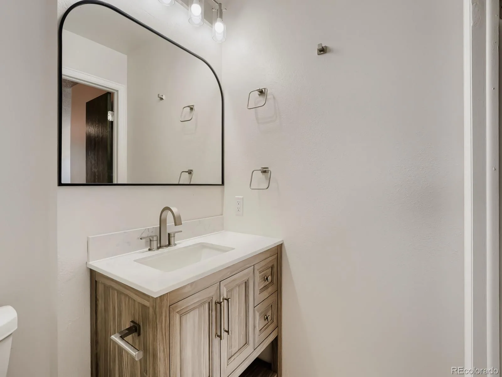 234 S Holman Way Golden CO 80401 | MLS #REC3926184 08272026013412 1600 20