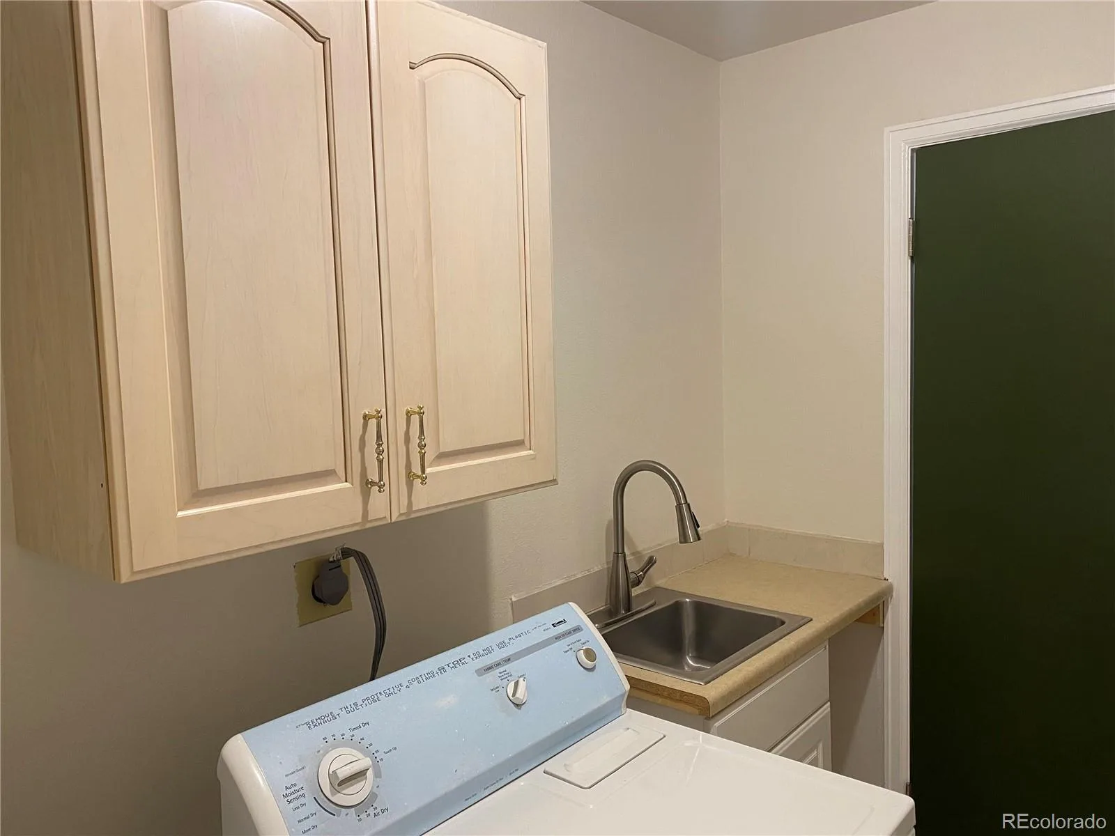 234 S Holman Way Golden CO 80401 | MLS #REC3926184 08272026013412 1600 32