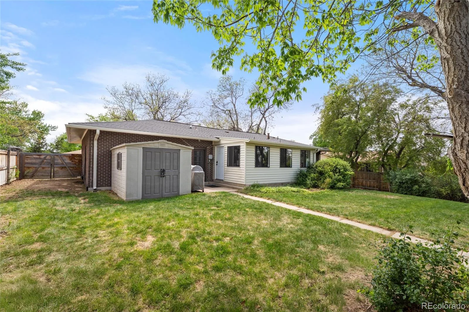 7893 E Hampden Circle Denver CO 80237 MLS #REC3926322 07092026164501 1600 32