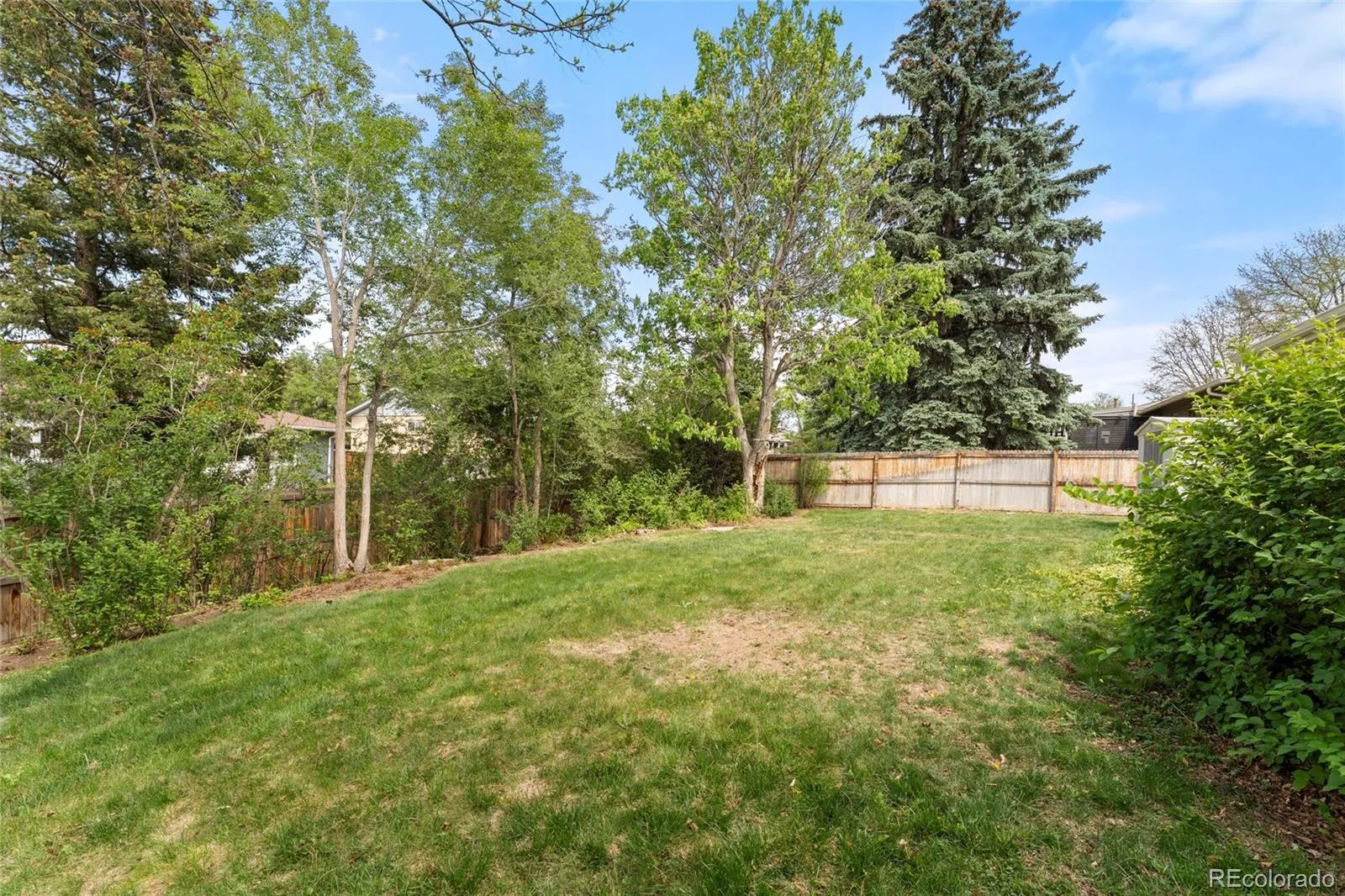 7893 E Hampden Circle Denver CO 80237 MLS #REC3926322 07092026164501 1600 33