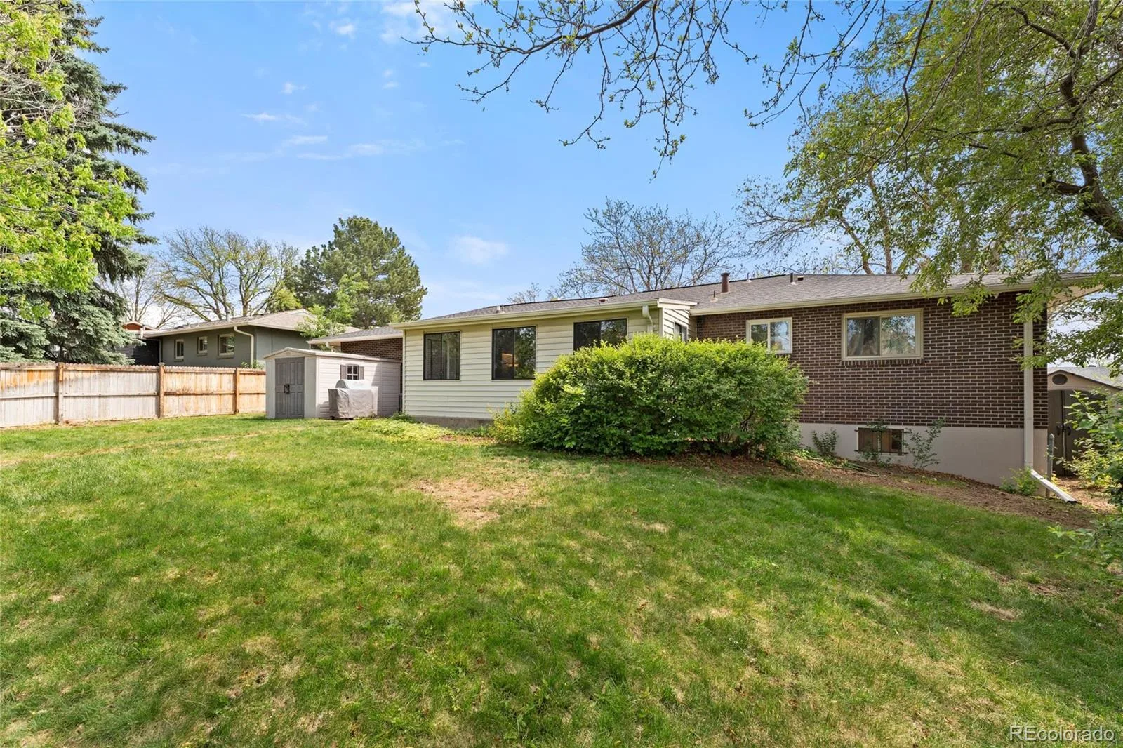 7893 E Hampden Circle Denver CO 80237 MLS #REC3926322 07092026164501 1600 34