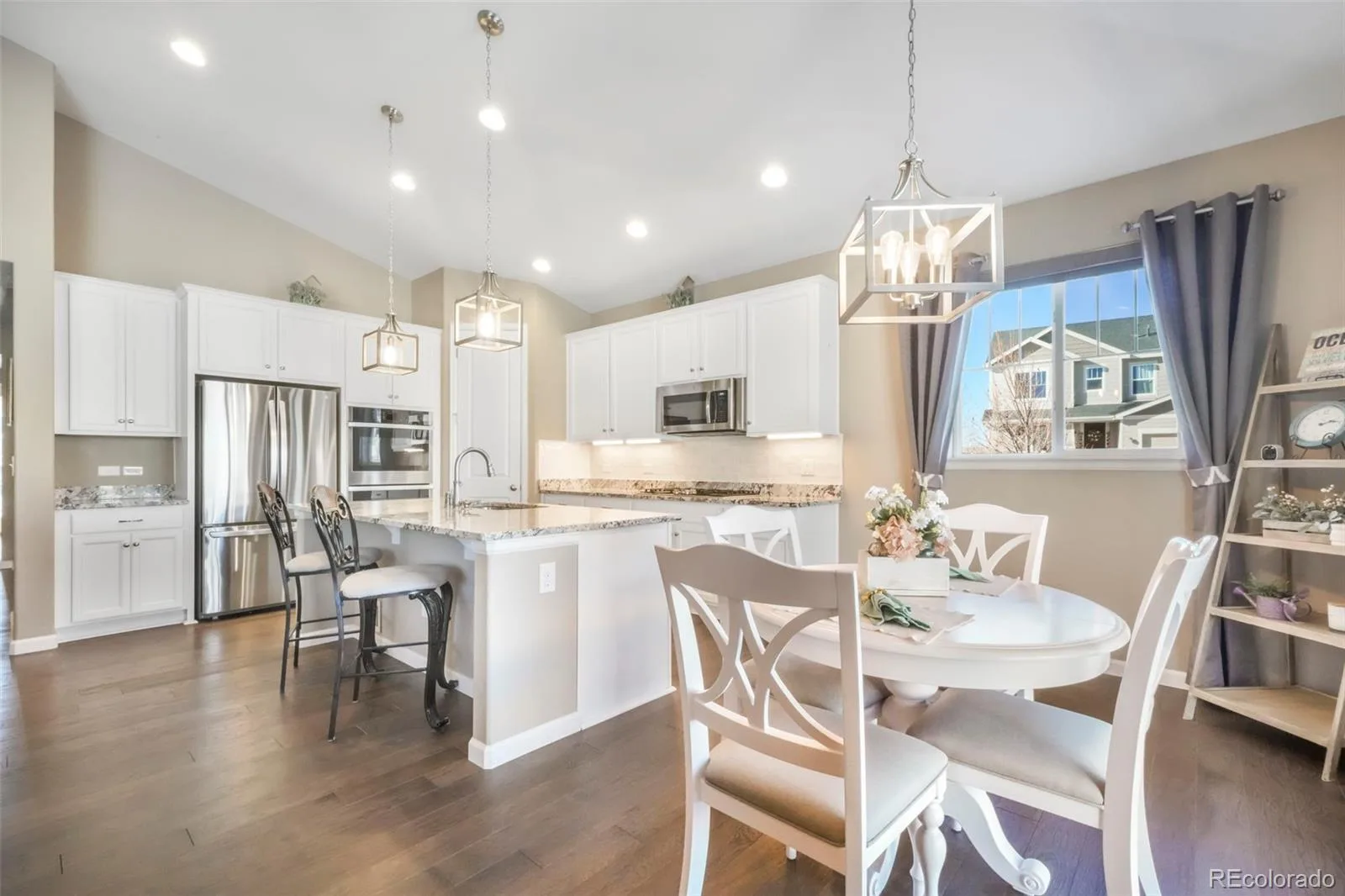 5724 Berry Ridge Way Castle Rock CO 80104 | MLS #REC3926420 06262026040900 1600 18