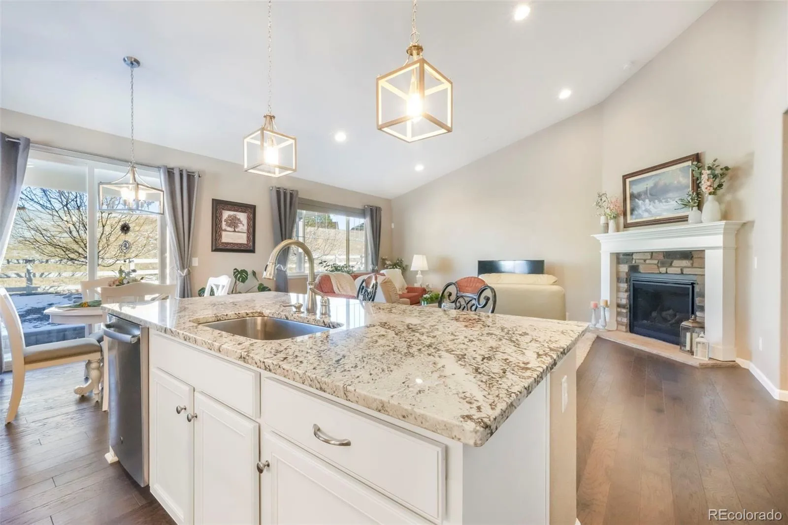 5724 Berry Ridge Way Castle Rock CO 80104 | MLS #REC3926420 06262026040900 1600 20