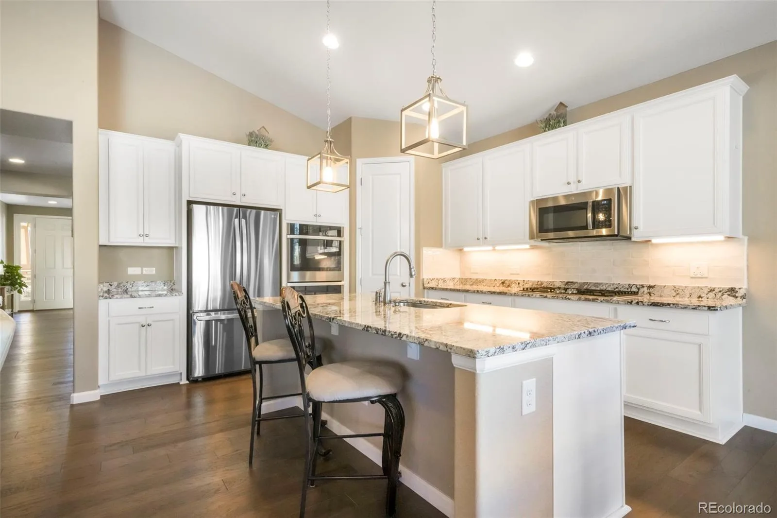 5724 Berry Ridge Way Castle Rock CO 80104 | MLS #REC3926420 06262026040900 1600 23